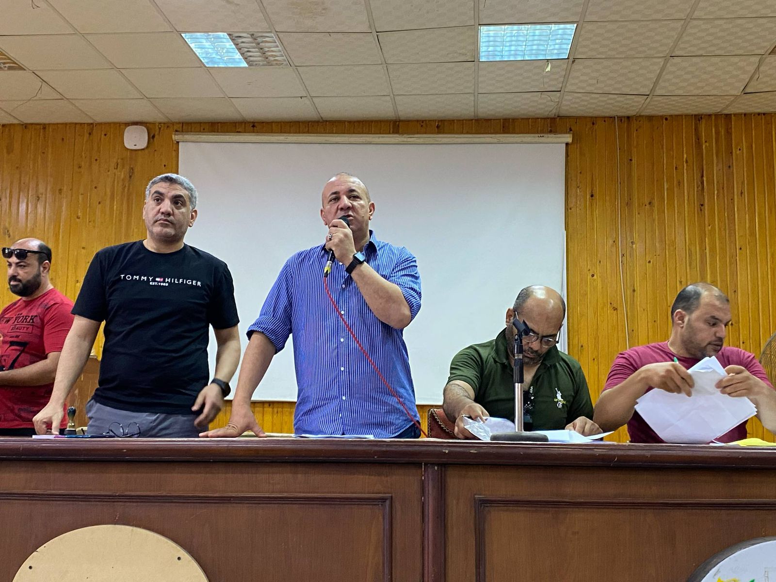 Coverage of the events of the first day of the 2025 aptitude tests